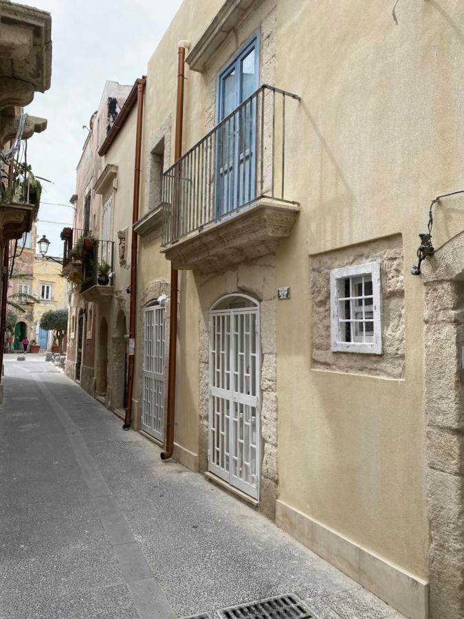 Ortigia Style Home Syracuse Bagian luar foto